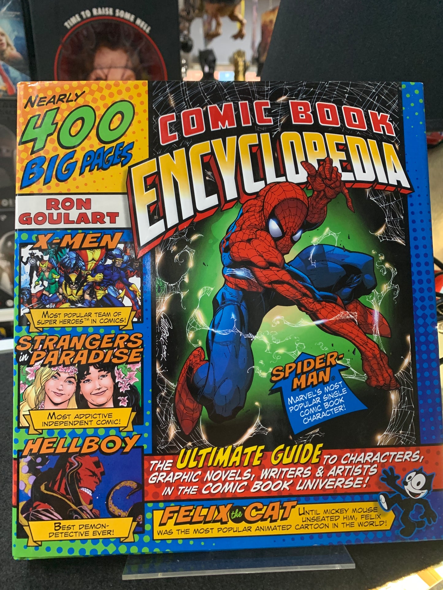 Comic book encyclopedia nearly 400 big pages