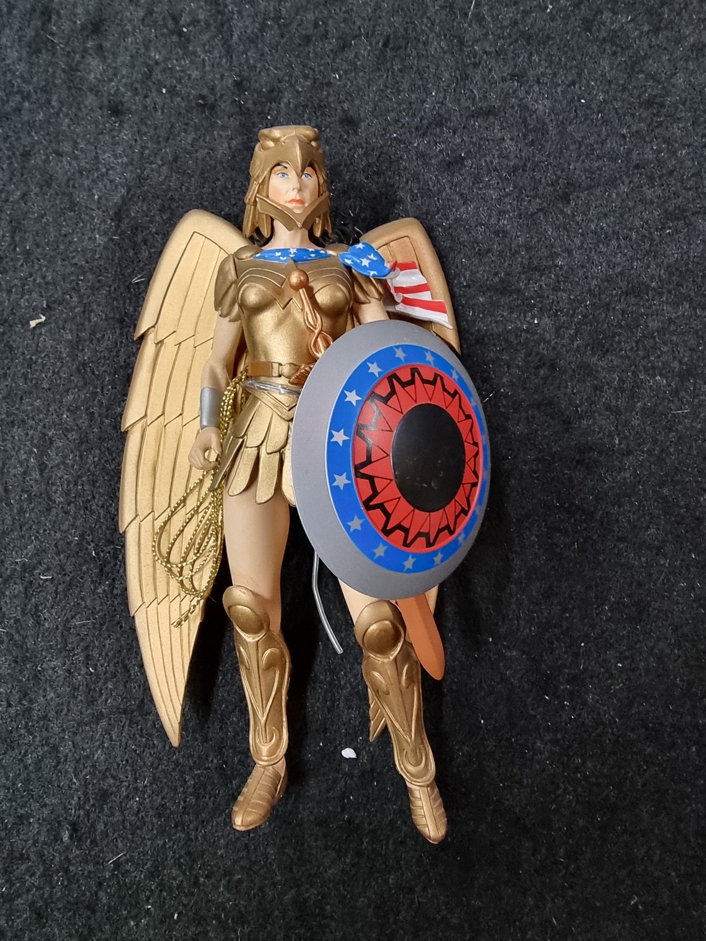 DC DIRECT KINGDOM COME SERIES 3 ARMORED WONDER WOMAN