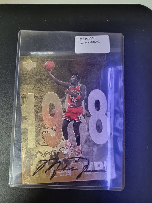 1998 UPPER DECK MICHAEL JORDAN GATORADE # 4 GOLD FOIL AND #5