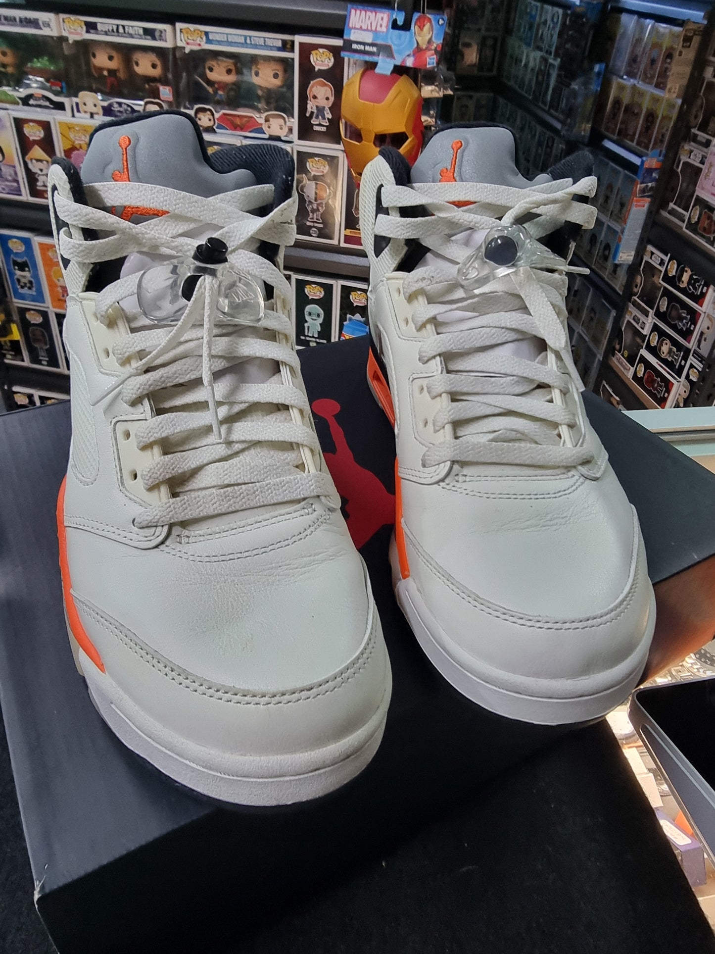 AIR JORDAN RETRO 5 "SHATERED BACKBOARD"