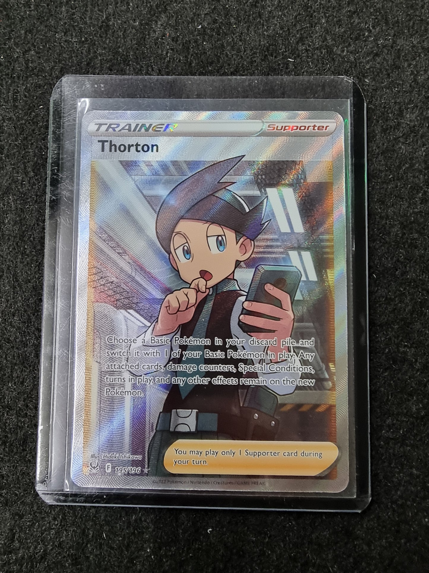 Pokémon TCG Thorton Sword & Shield - Lost Origin 195/196 Holo Ultra Rare