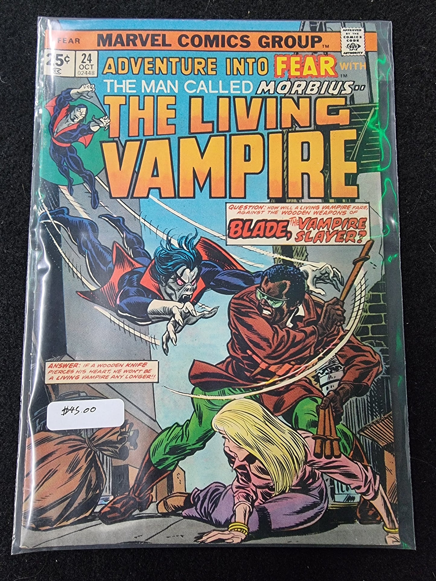 1974 Marvel Comics Adventure into Fear #24 - Blade vs Morbius