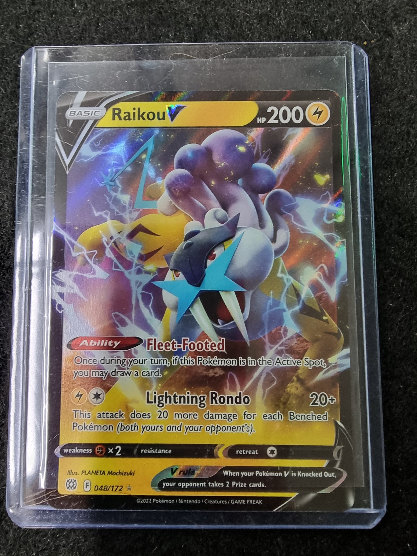 RAIKOU V Holo Ultra Rare 048/172 2022 Pokemon Sword & Shield Brilliant Stars