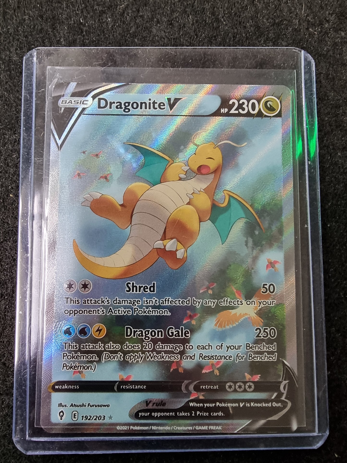 POKEMON TCG Dragonite V Alt Art 192/203 Evolving Skies Ultra Rare Pokemon Card