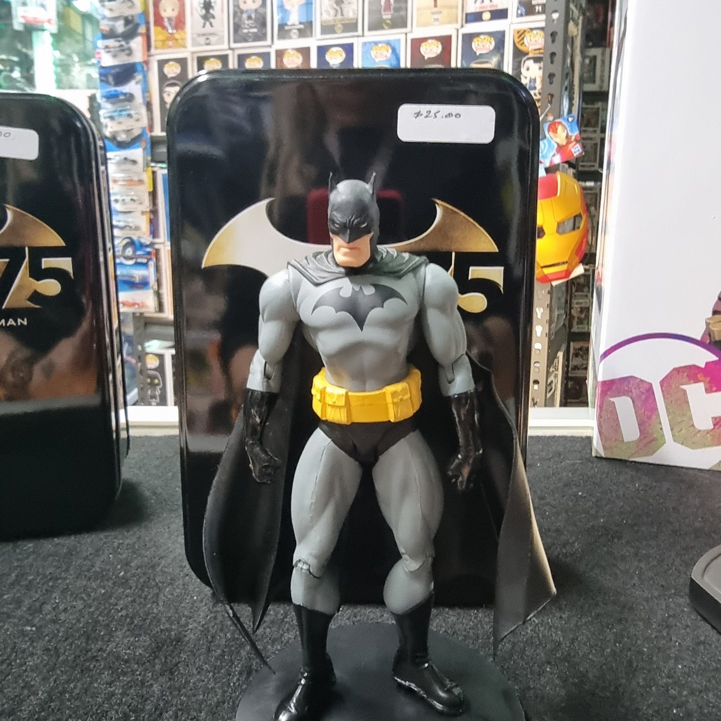 Batman 75 Years Of Batman figure and Tin Case, FIG3