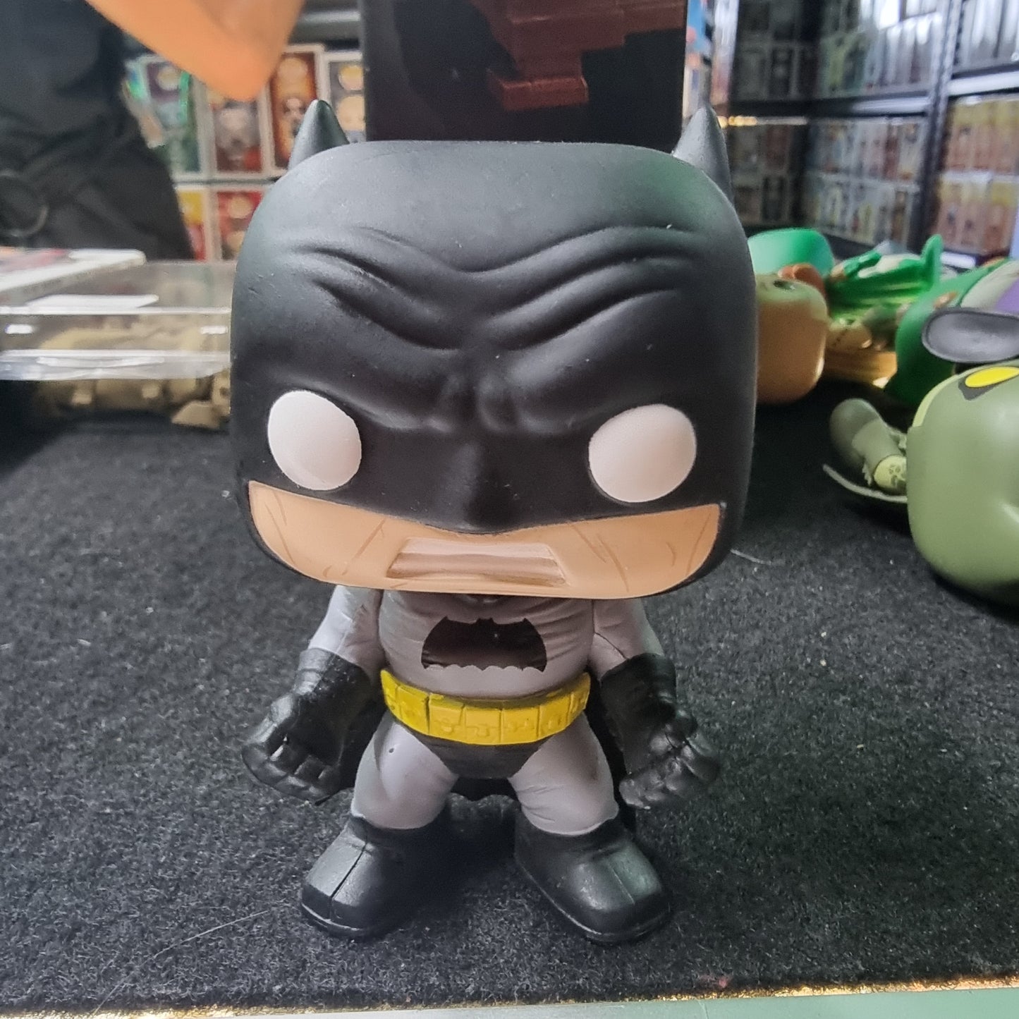 FUNKO POP BATMAN THE DARK KNIGHT RETURNS #117 (NO BOX)