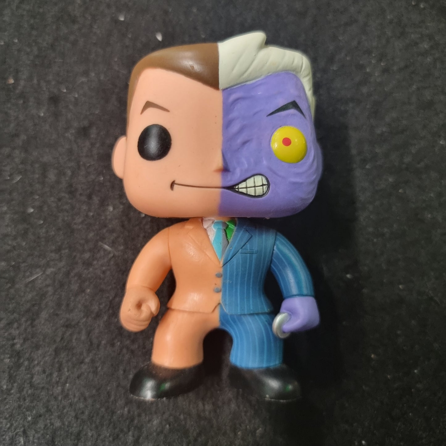 FUNKO POP DC UNIVERSE TWO FACE #13