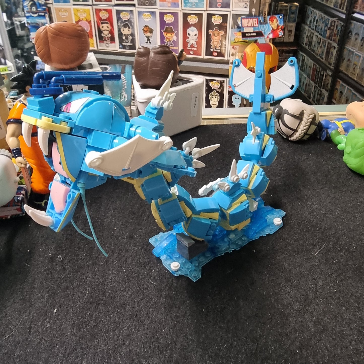 MEGA CONSTRUX POKEMON GYARADOS