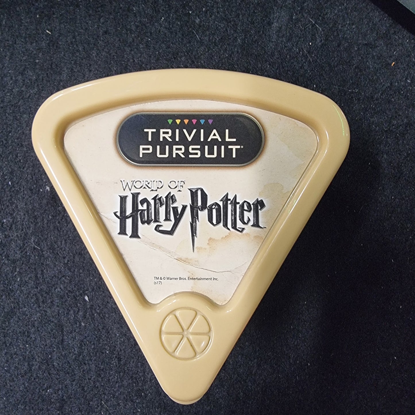 WORLD OF HARRY POTTER TRIVIAL PURSUIT