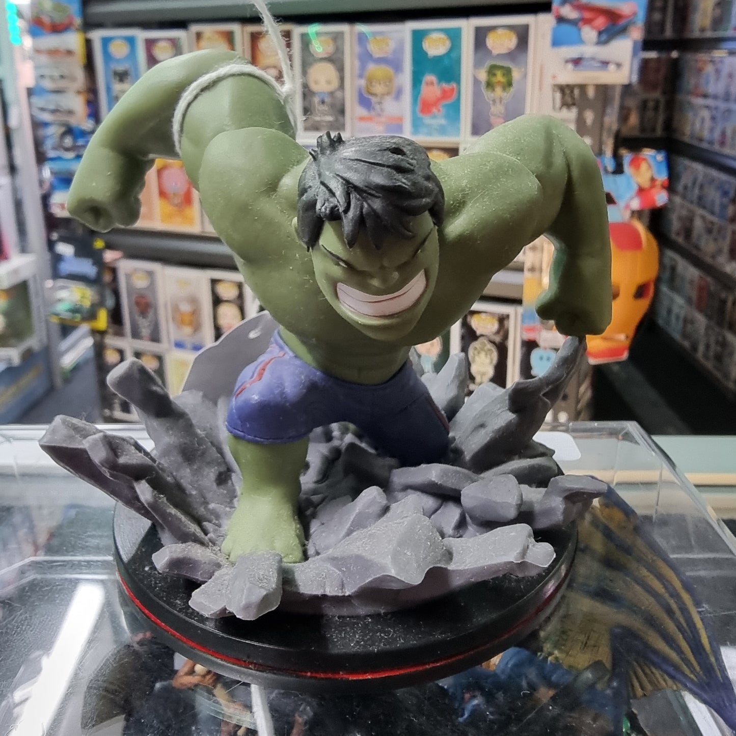 Marvel The Hulk Quantum Mechanics Q-Fig Loot Crate Exclusive Figure Mini Statue