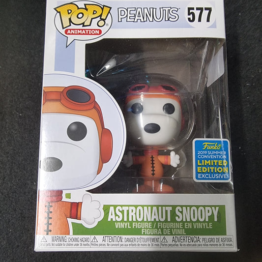 FUNKO POP PEANUTS ASTRONAUT SNOOPY 2019 SUMMER CONVENTION #577 LIMITED EDITION