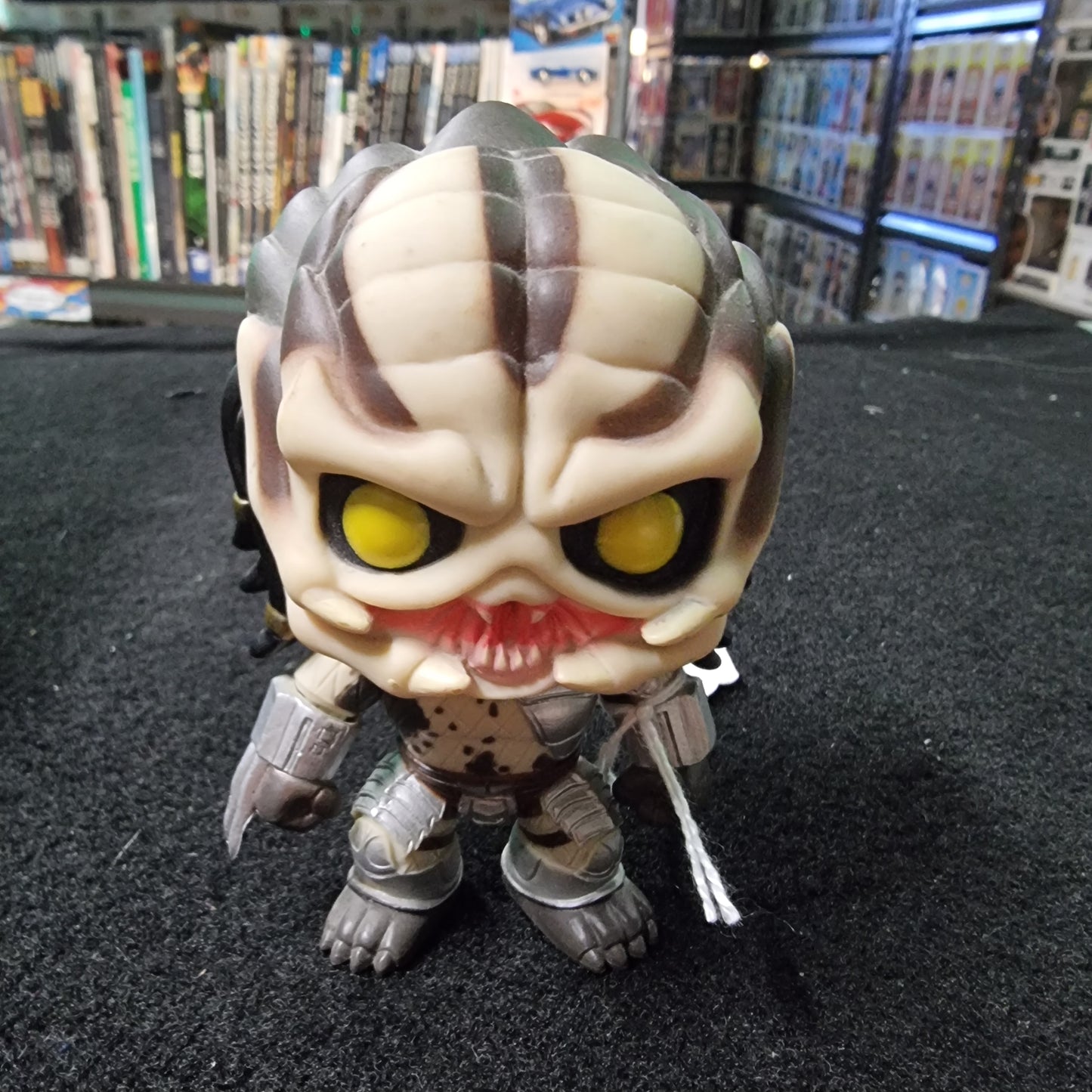 FUNKO POP PREDATOR UNMASKED #31