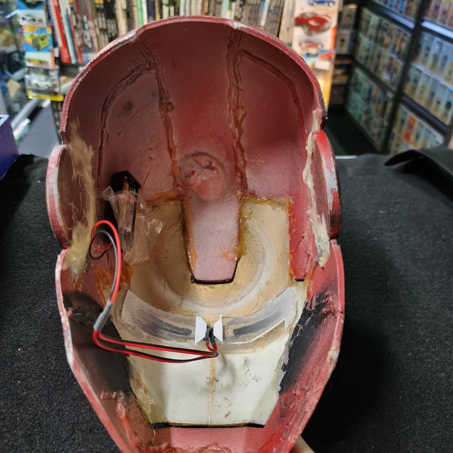 Iron Man Helmet Battle Damaged (No Box)