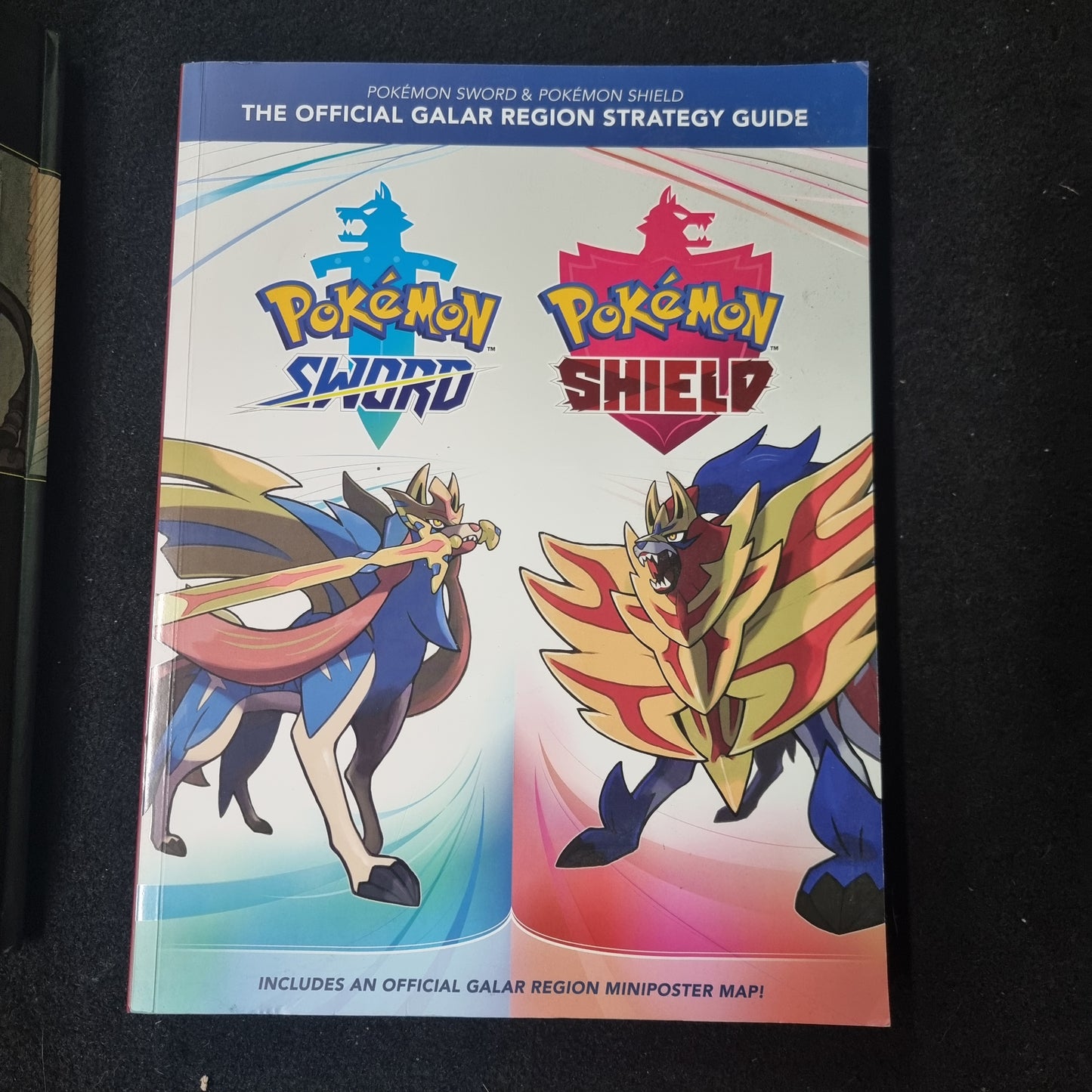 POKEMON SWORD & POKEMON SHIELD THE OFFICIA GALAR REGION STRATEGY GUIDE