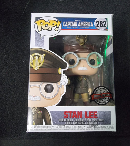 FUNKO POP CAPTAIN AMERICA STAN LEE #282