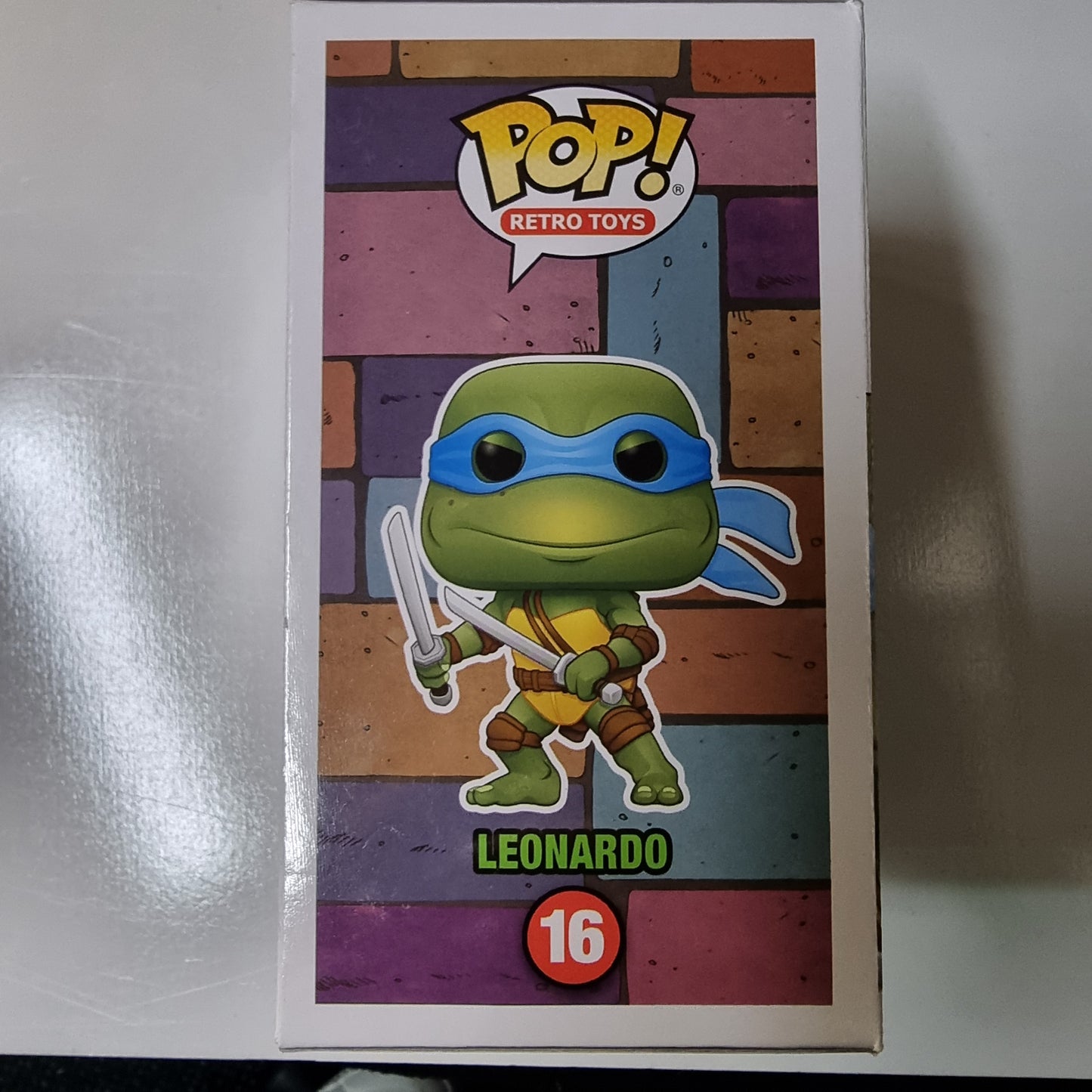 FUNKO POP TEENAGE MUTANT NINJA TURTLES LEONARDO #16