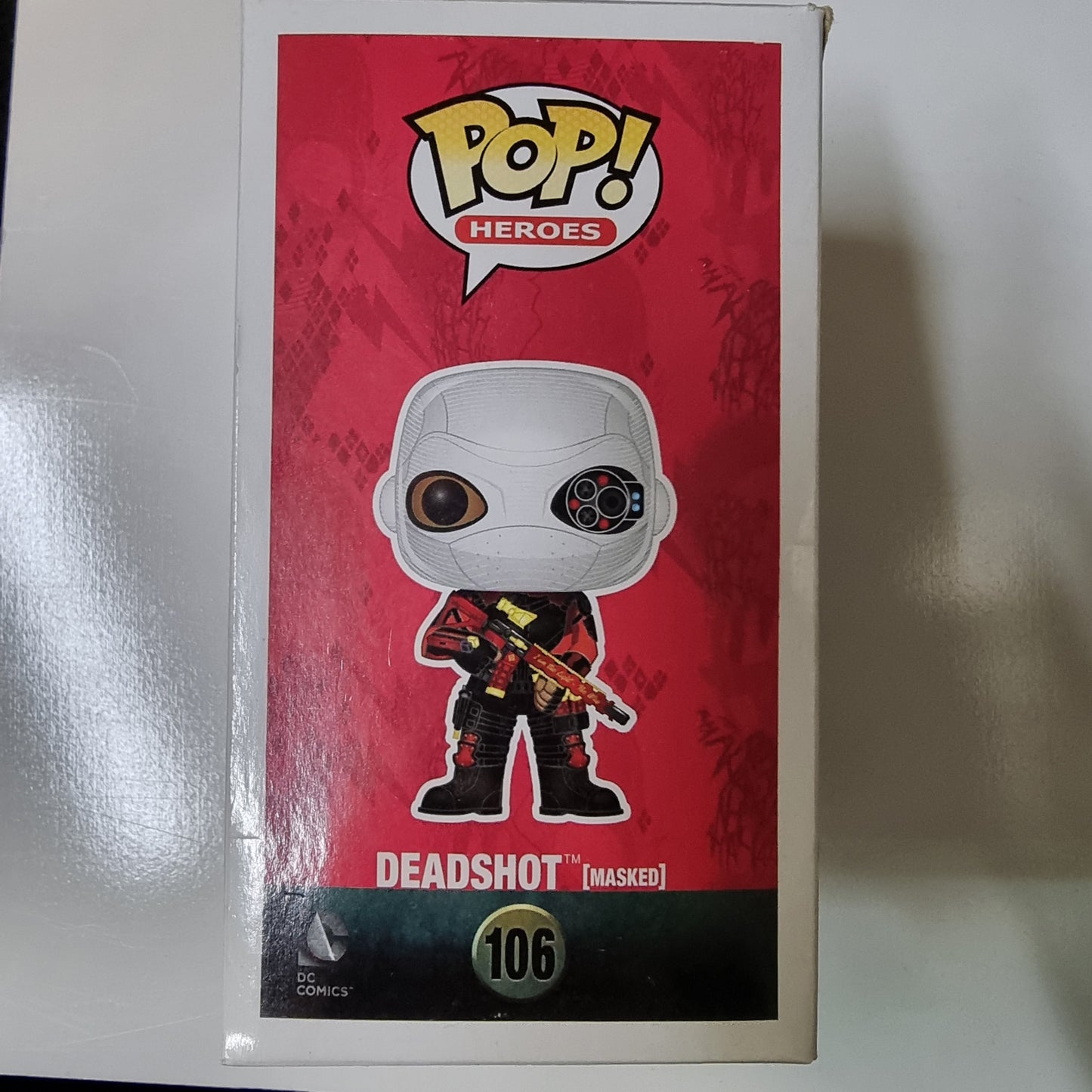 FUNKO POP SUICIDE SQUAD DEADSHIT (MASKED) #106