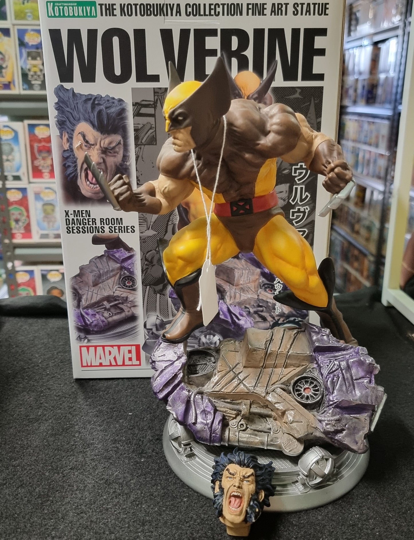 MARVEL KOTOBUKIYA WOLVERINE FINE ART STATUE -2582/3300