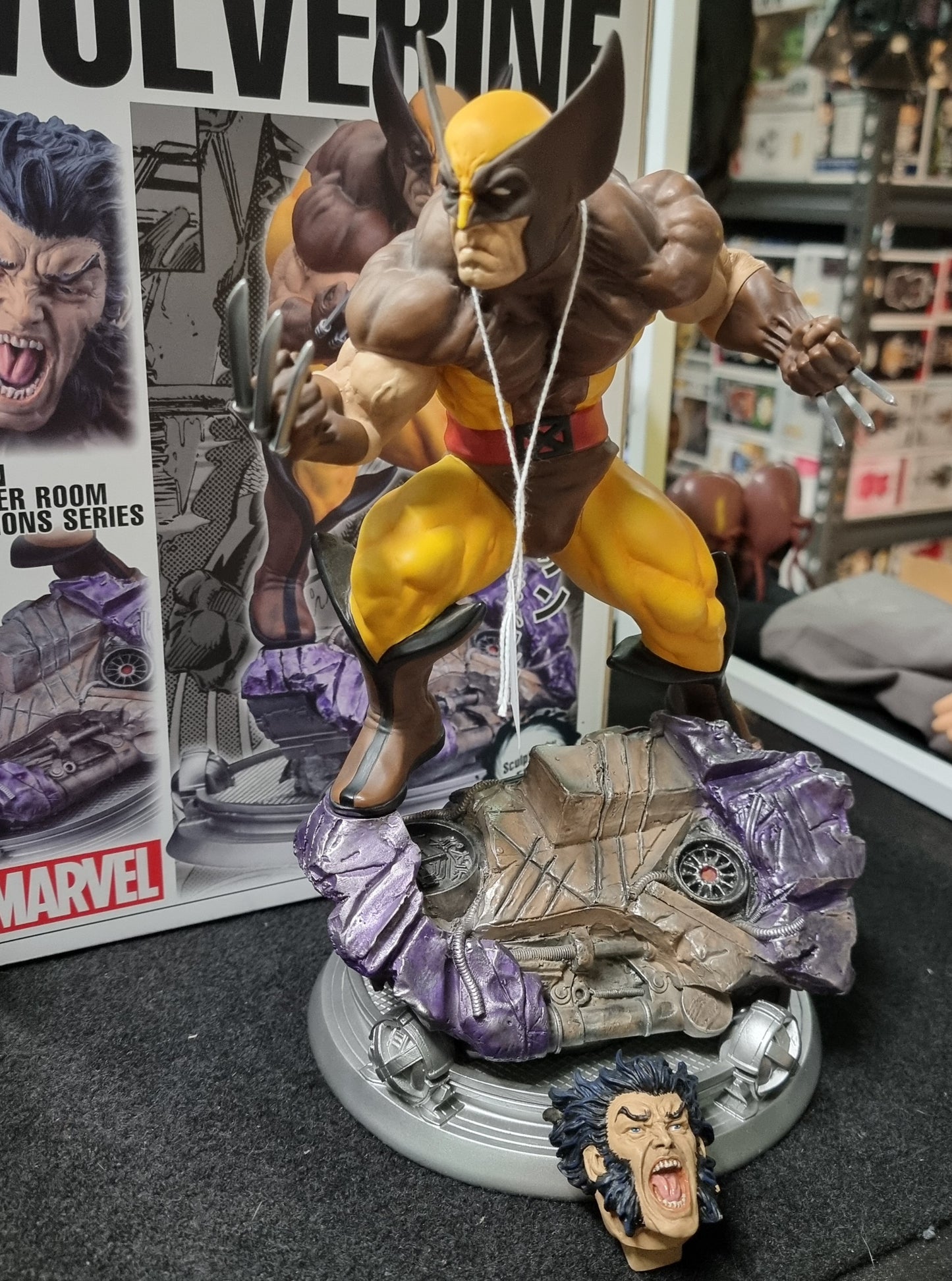 MARVEL KOTOBUKIYA WOLVERINE FINE ART STATUE -2582/3300