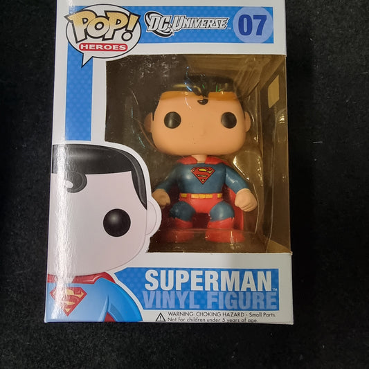 FUNKO POP DC UNIVERSE SUPERMAN #07