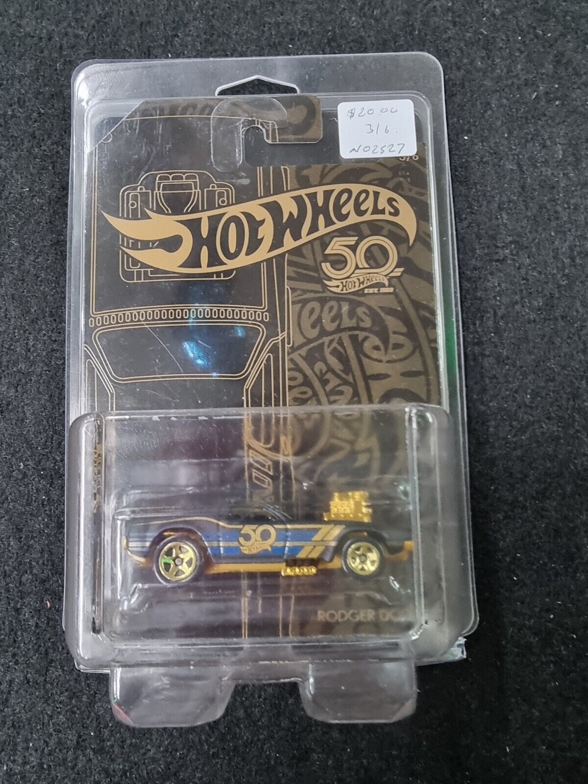 2018 HOT WHEELS 50TH ANNIVERSARY RODGER DODGER BLACK AND GOLD  HW HOTWHEELS 