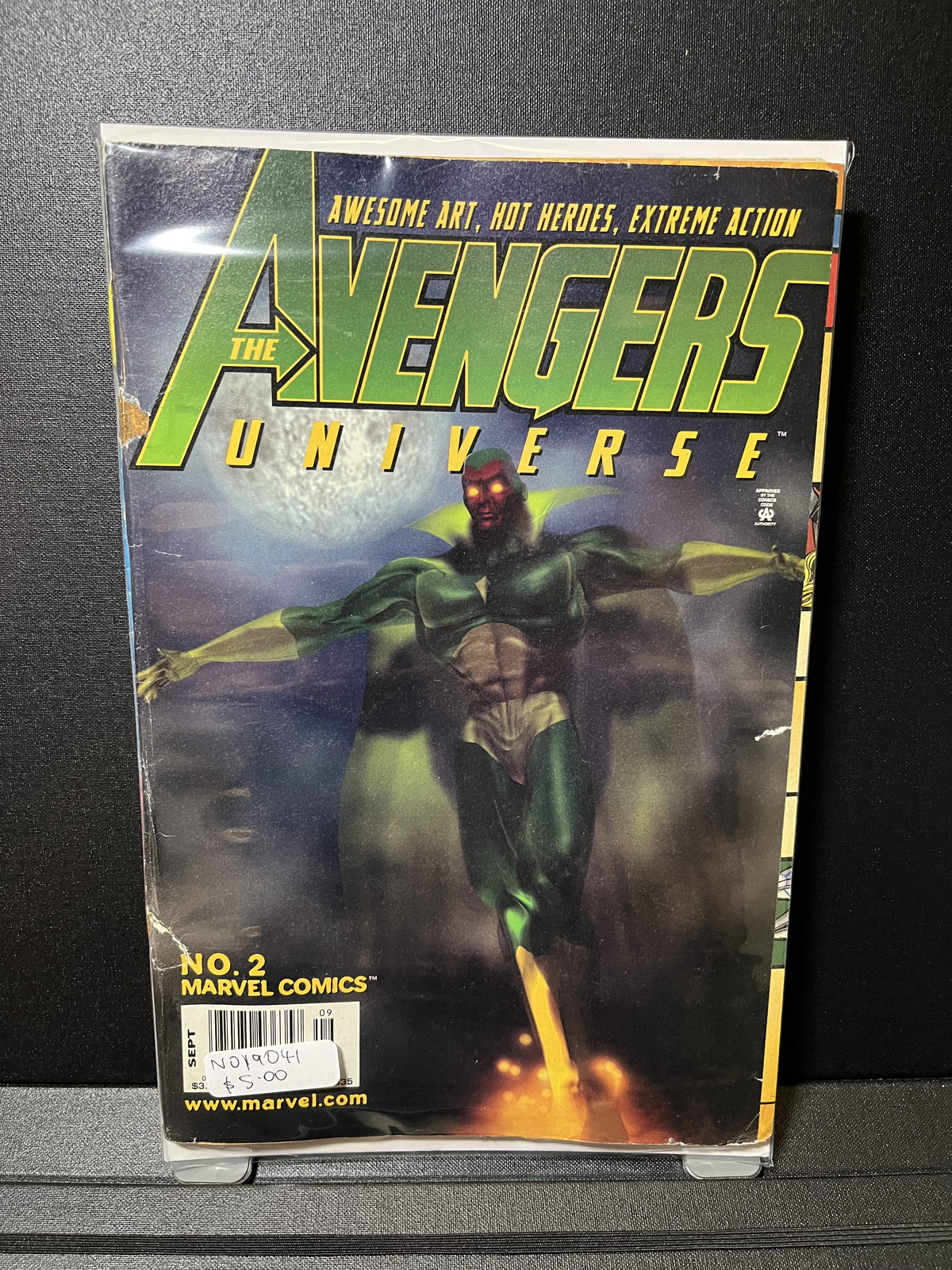 Avengers Universe #2 Marvel Comics (2000)