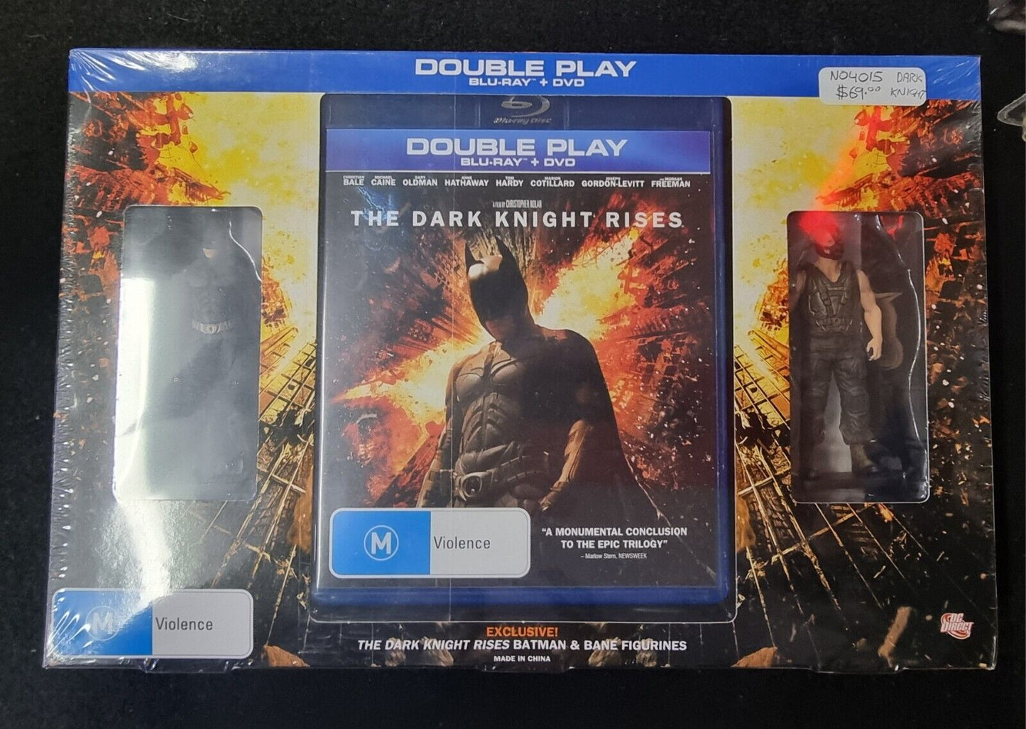 Batman The Dark Knight Rises - Blu-Ray 2012 + Exclusive Batman & Bane Figurines