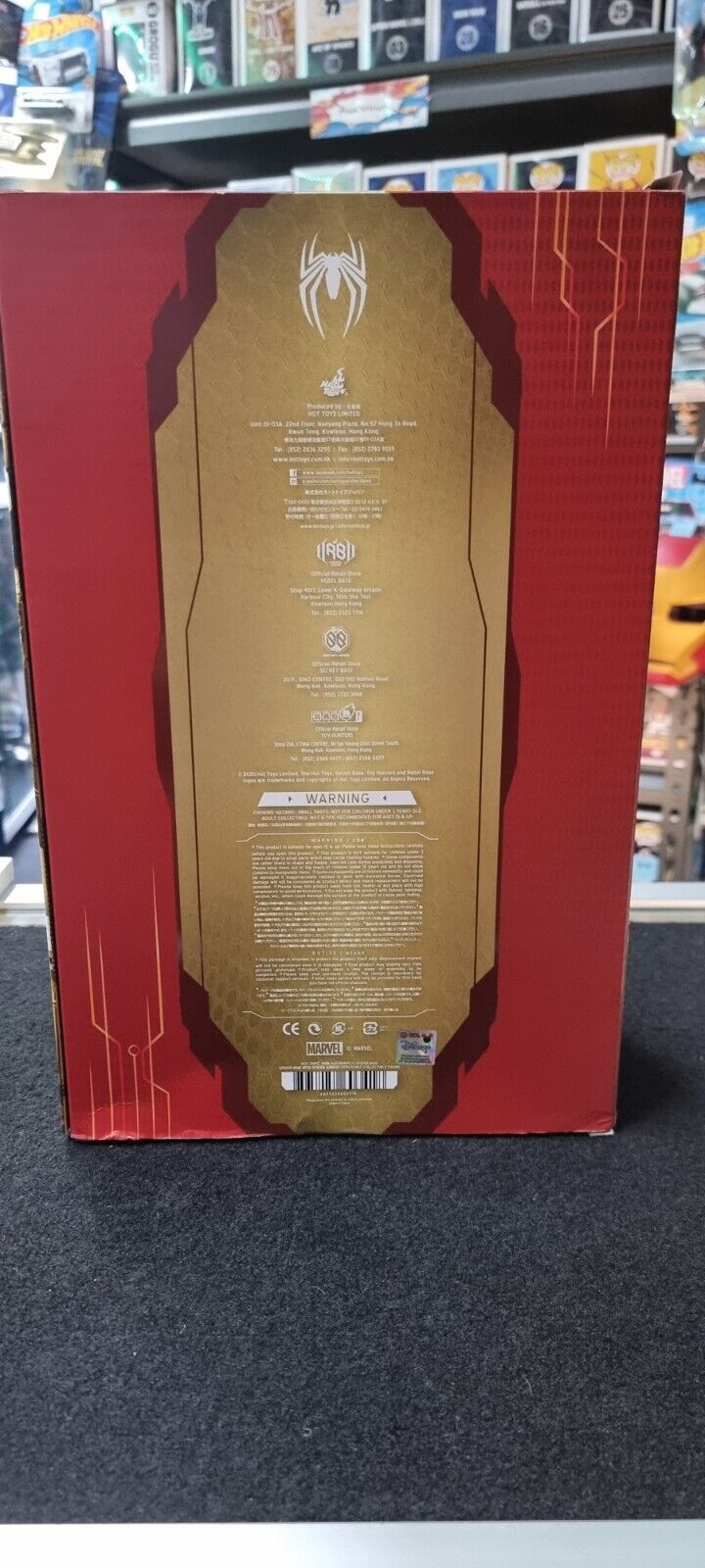 Hot Toys Spiderman Iron Spider Armor 1/6 Scale Box Has Some Damage 