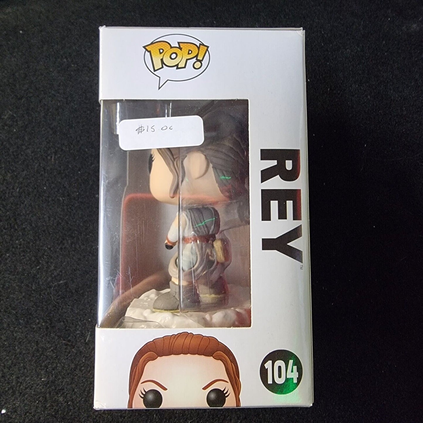 Funko Pop! Vinyl: Star Wars - Rey (w/ Lightsaber) #104