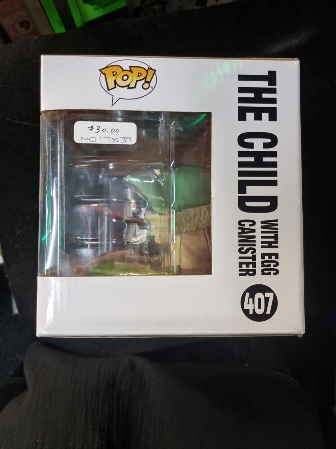 Funko POP! Star Wars The Mandalorian #407 The Child With Egg Canister 