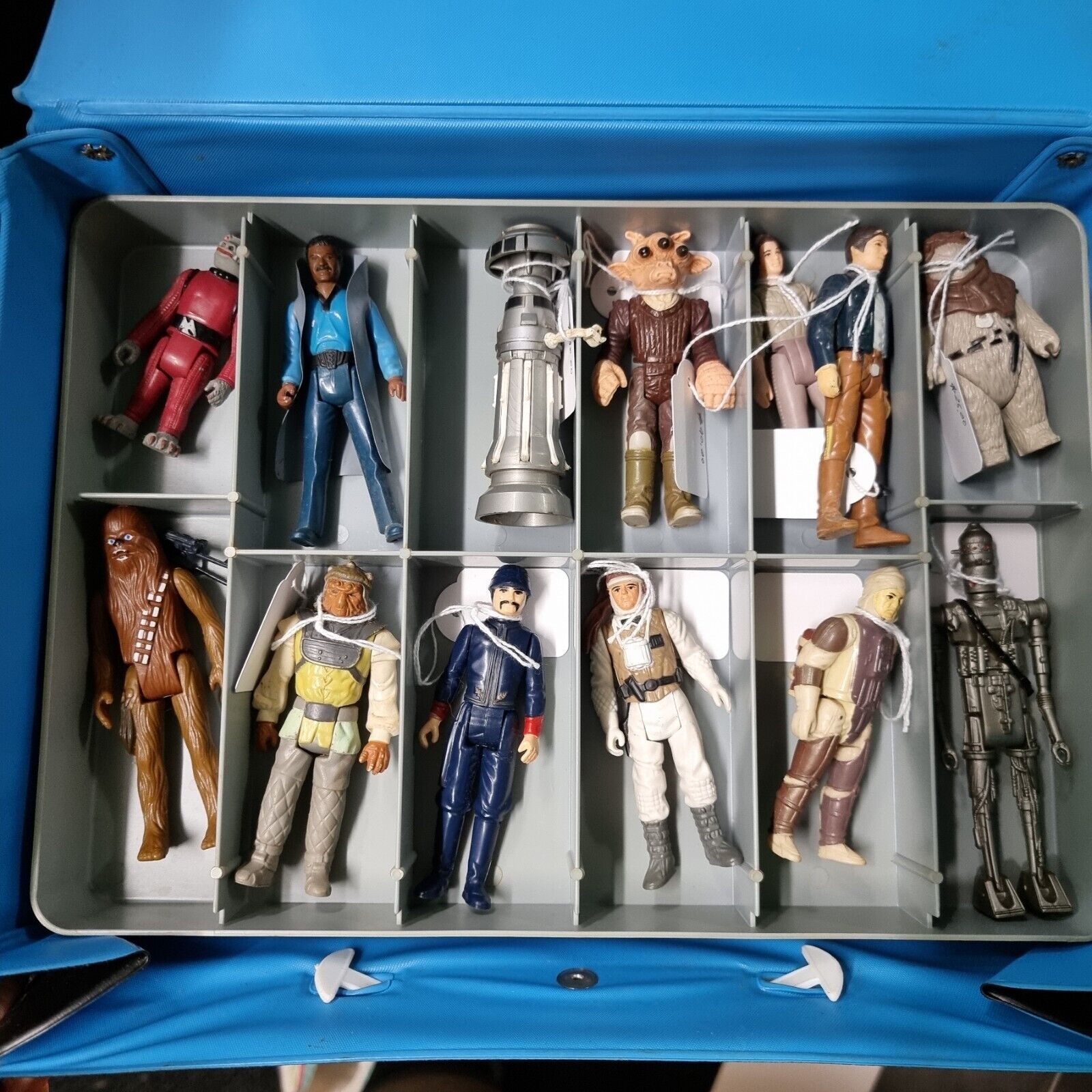 1977 Star Wars Mini-Action Figures Collector’s Case Grey Tray + Figures Kenner 