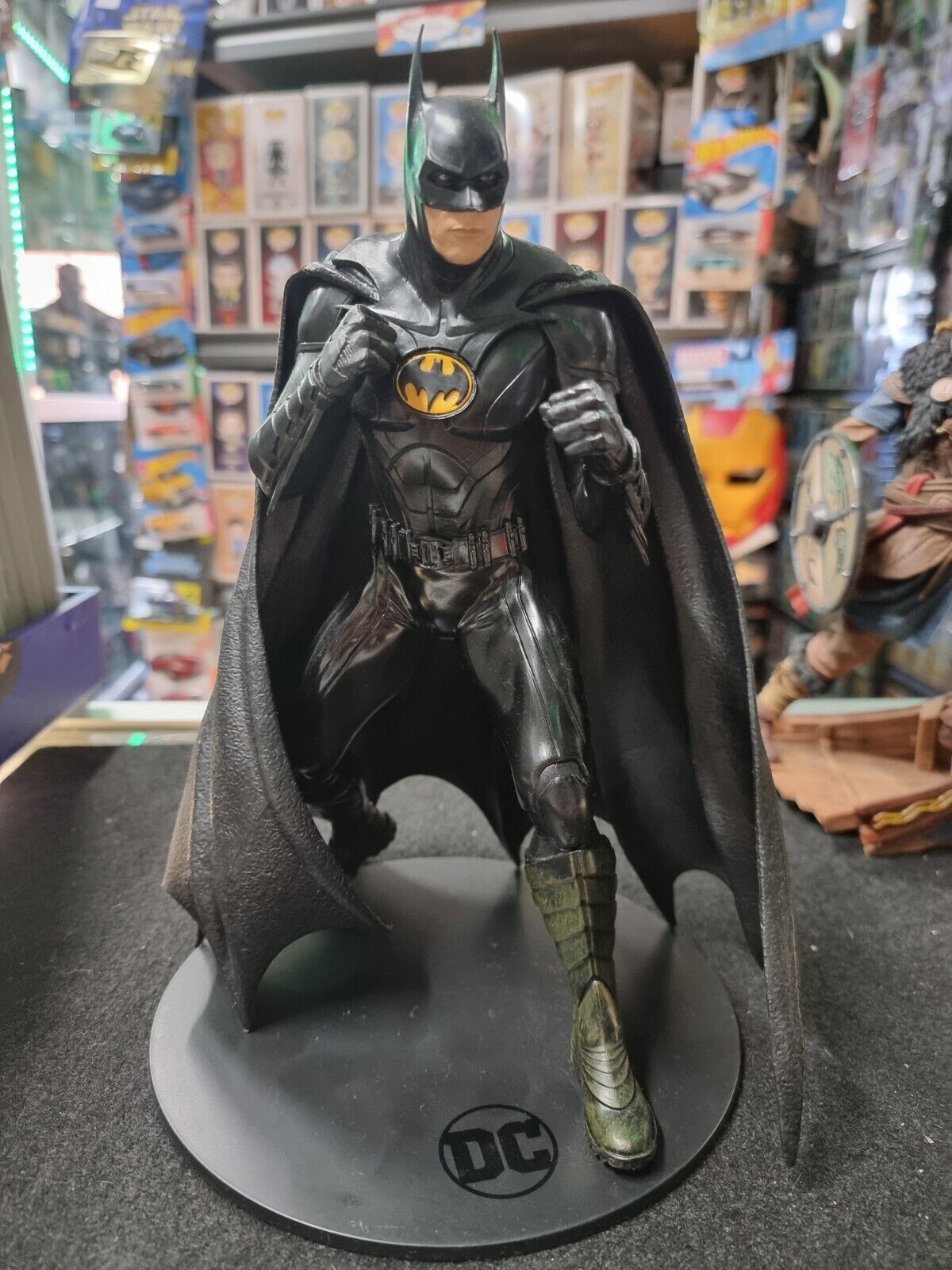 McFarlane Toys DC Multiverse 12-inch Batman Multiverse Statue 