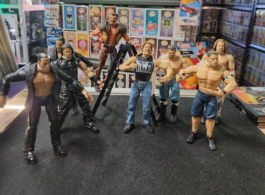 8 X  Wrestlers Wrestling Figures Bulk Lot 