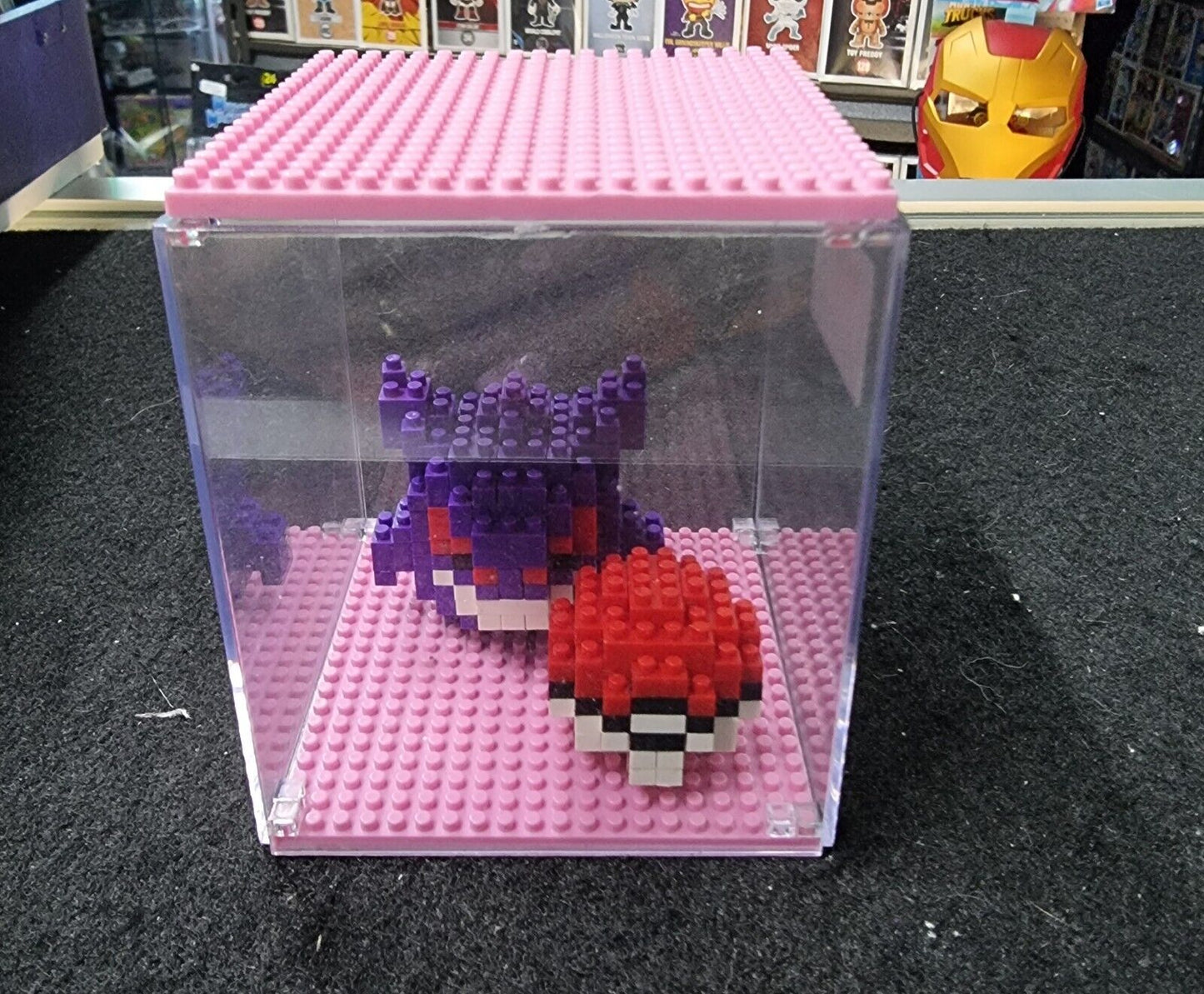 Pokemon Micro Brick - GENGAR With Pokeball - Nano Building Blocks And Case