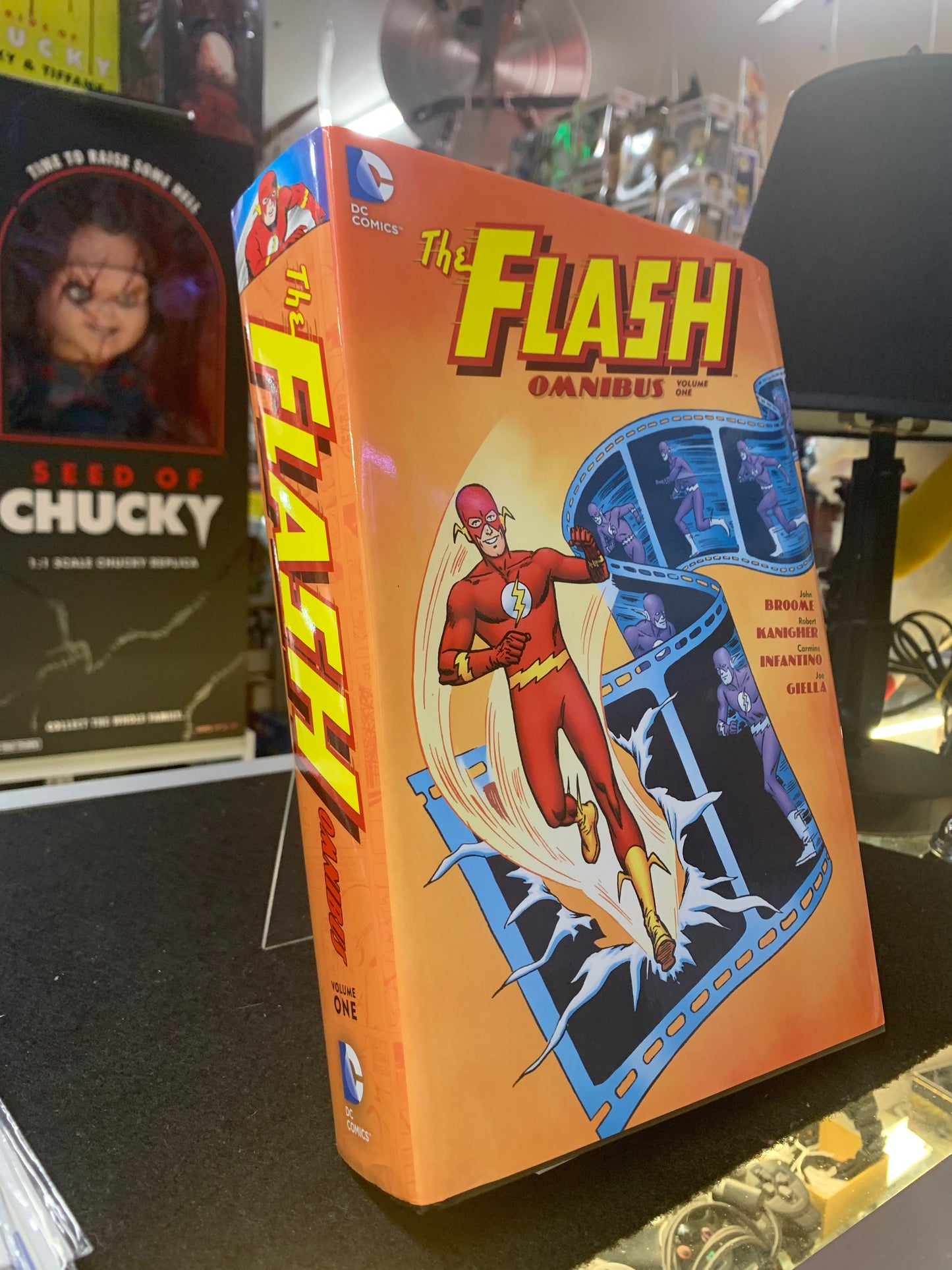 The flash omnibus volume 1 graphic novel