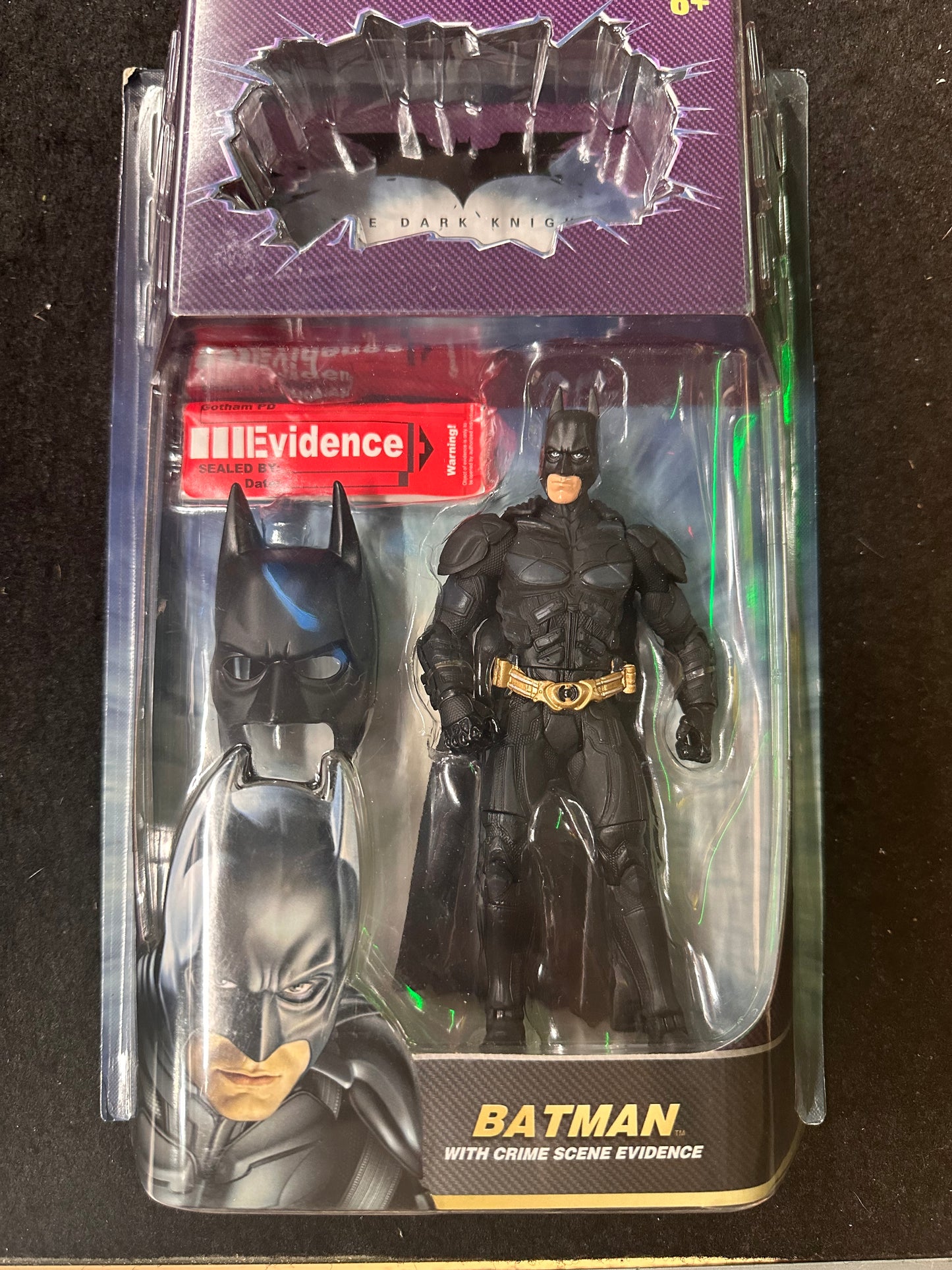 BATMAN WITH CRIM SCENE EVIDENCE ACTION FIGURE