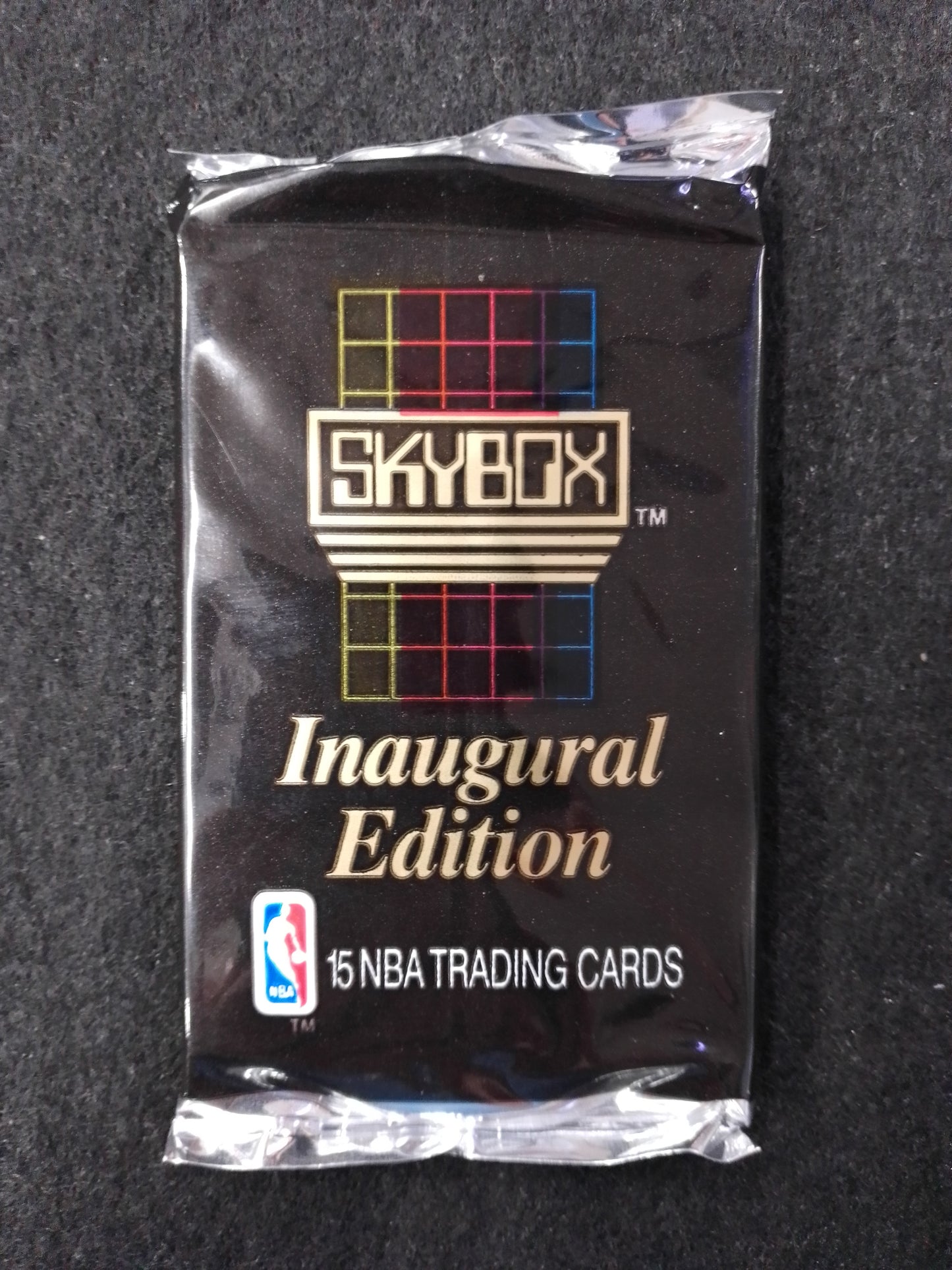 Skybox 1990 Inaugural Edition NBA Trading Card Pack - N09015