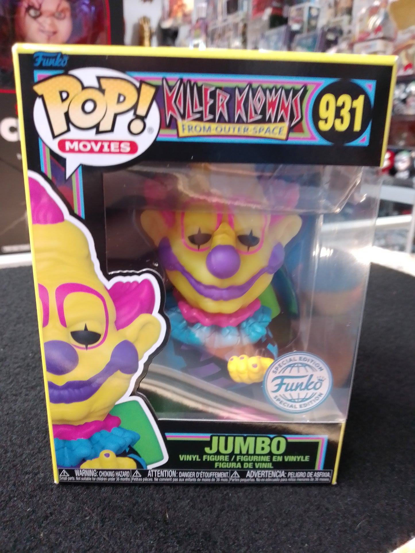 Funko Killer Klowns from Outer Space – Jumbo Blacklight Pop! Vinyl Figure (RS) #931