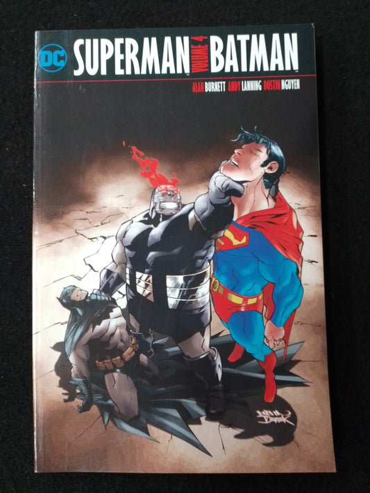 DC Comics - Superman Batman Vol 4 Graphic Novel - N09444