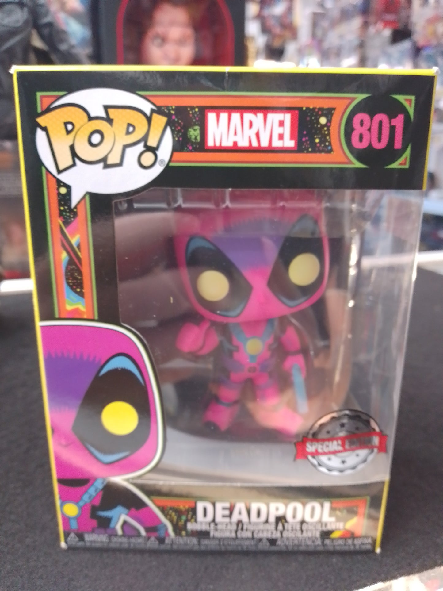 Funko Pop! Marvel - Deadpool Blacklight Pop! #801 Vinyl Figure - N09577