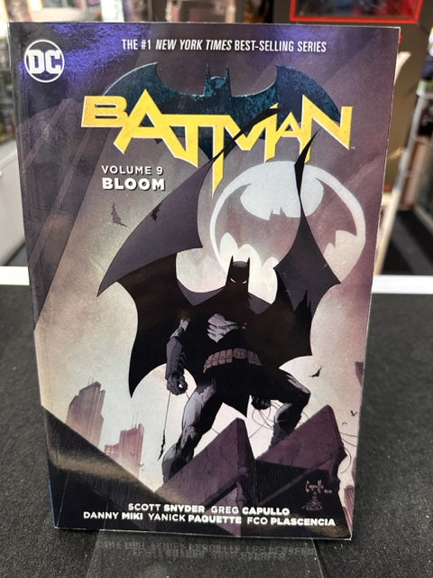 Batman Vol. 9 Bloom (The New 52)