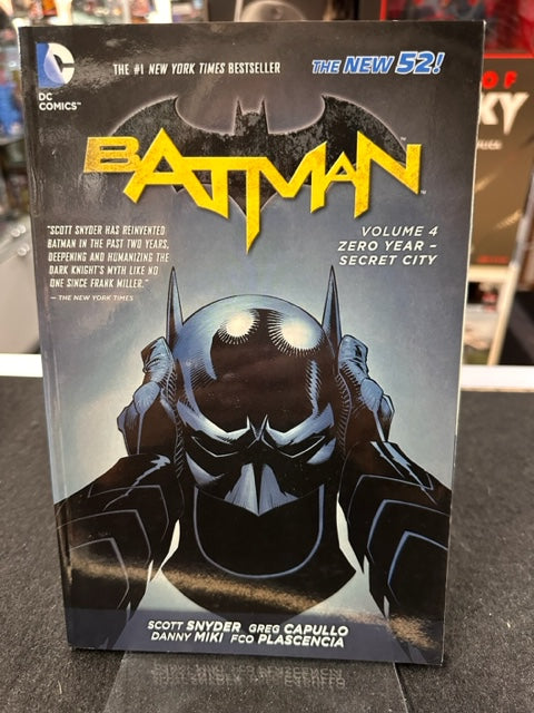 Batman Vol. 4: Zero Year- Secret City (The New 52)