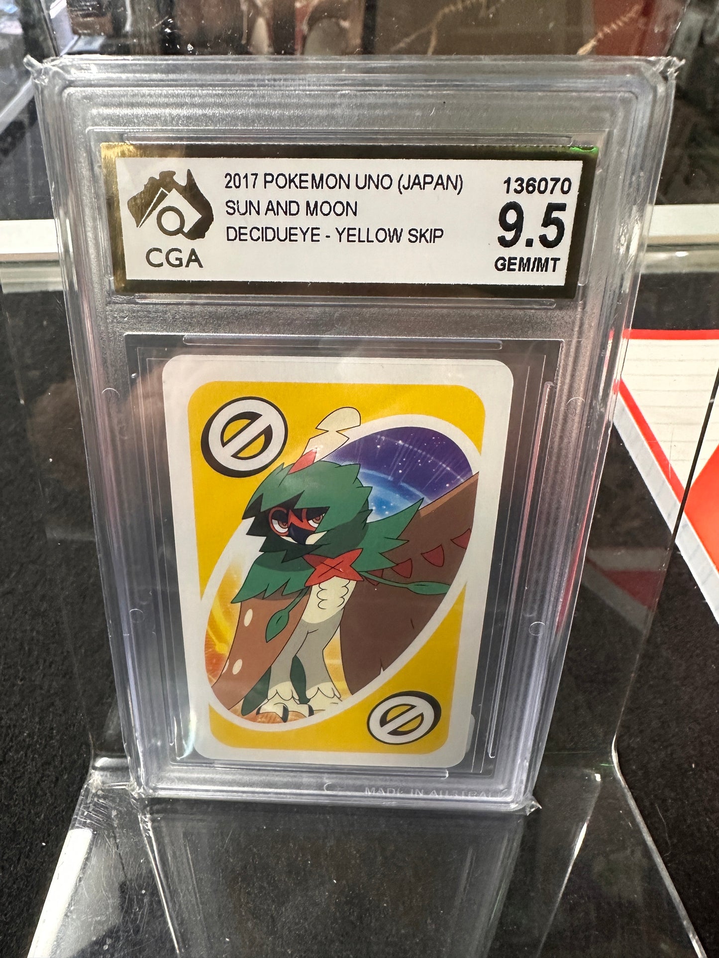 2017 Pokemon Uno (Japan Sun & Moon Decidueye Yellow Skip 9.5GEM/MT