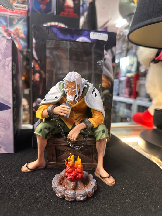 Anime One Piece Roger Pirates Silvers Rayleigh Sit Toy Figure Model PVC