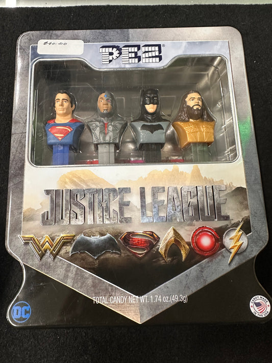 Justice League PEZ Candy Dispenser Superhero Gift Set Tin