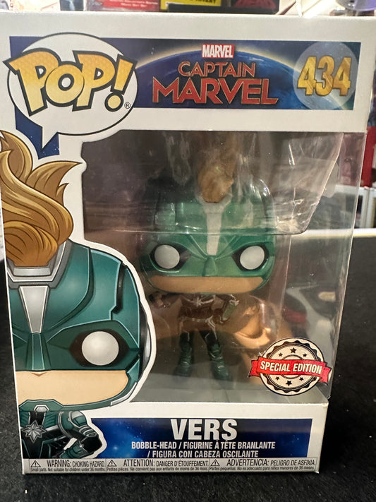 Captain Marvel Vers Masked Exclusive Funko Pop! Vinyl