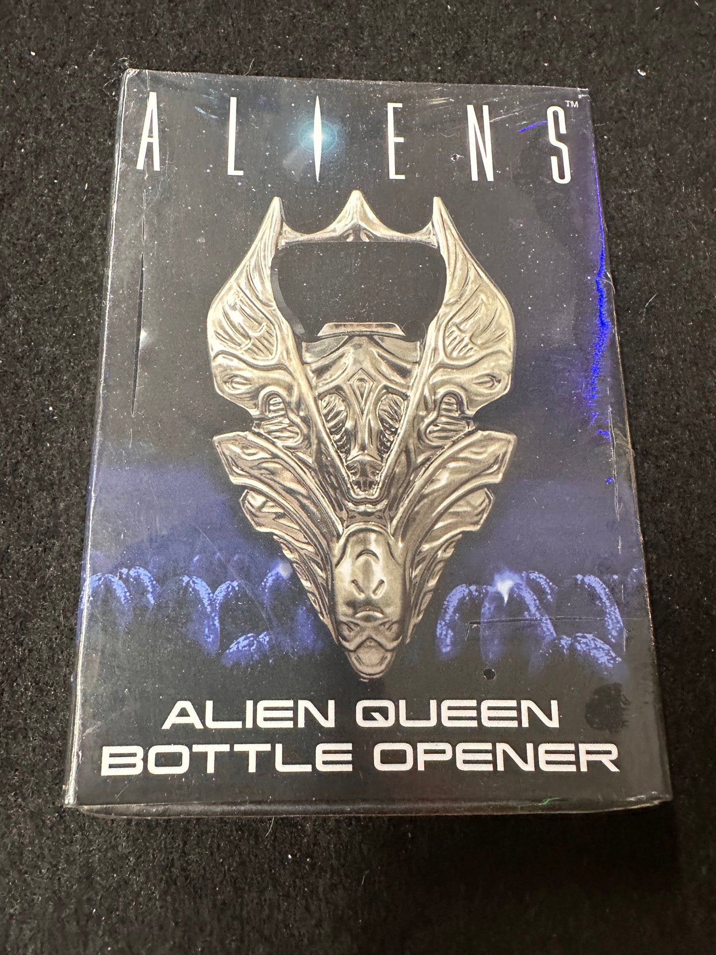 ALIENS ALIEN QUEEN BOTTLE OPENER