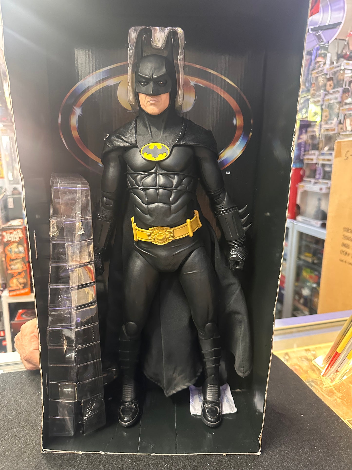 NECA 18" BATMAN MICHAEL KEATON