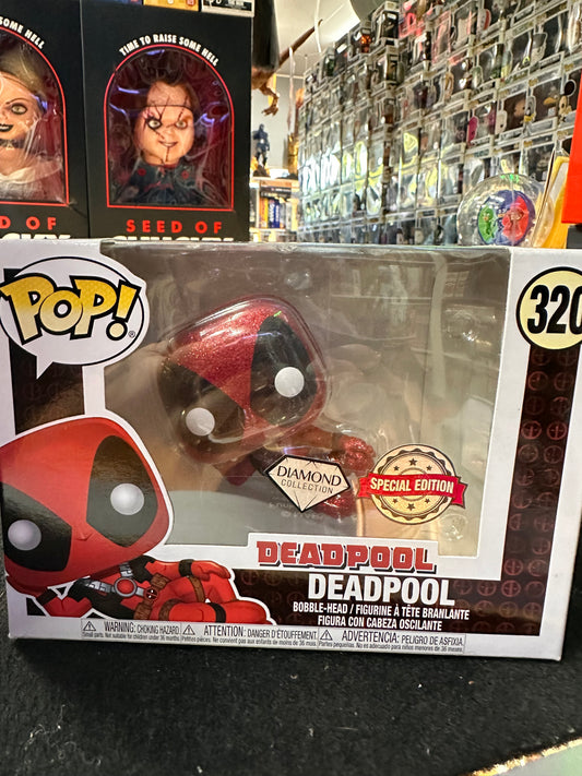 FUNKO POP MARVEL DEADPOOL #320 DIAMOND COLLECTION SPECIAL EDITION