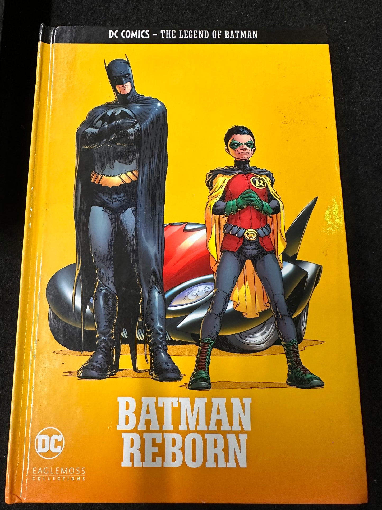 DC COMICS- THE LEGEND OF BATMAN -BATMAN REBORN